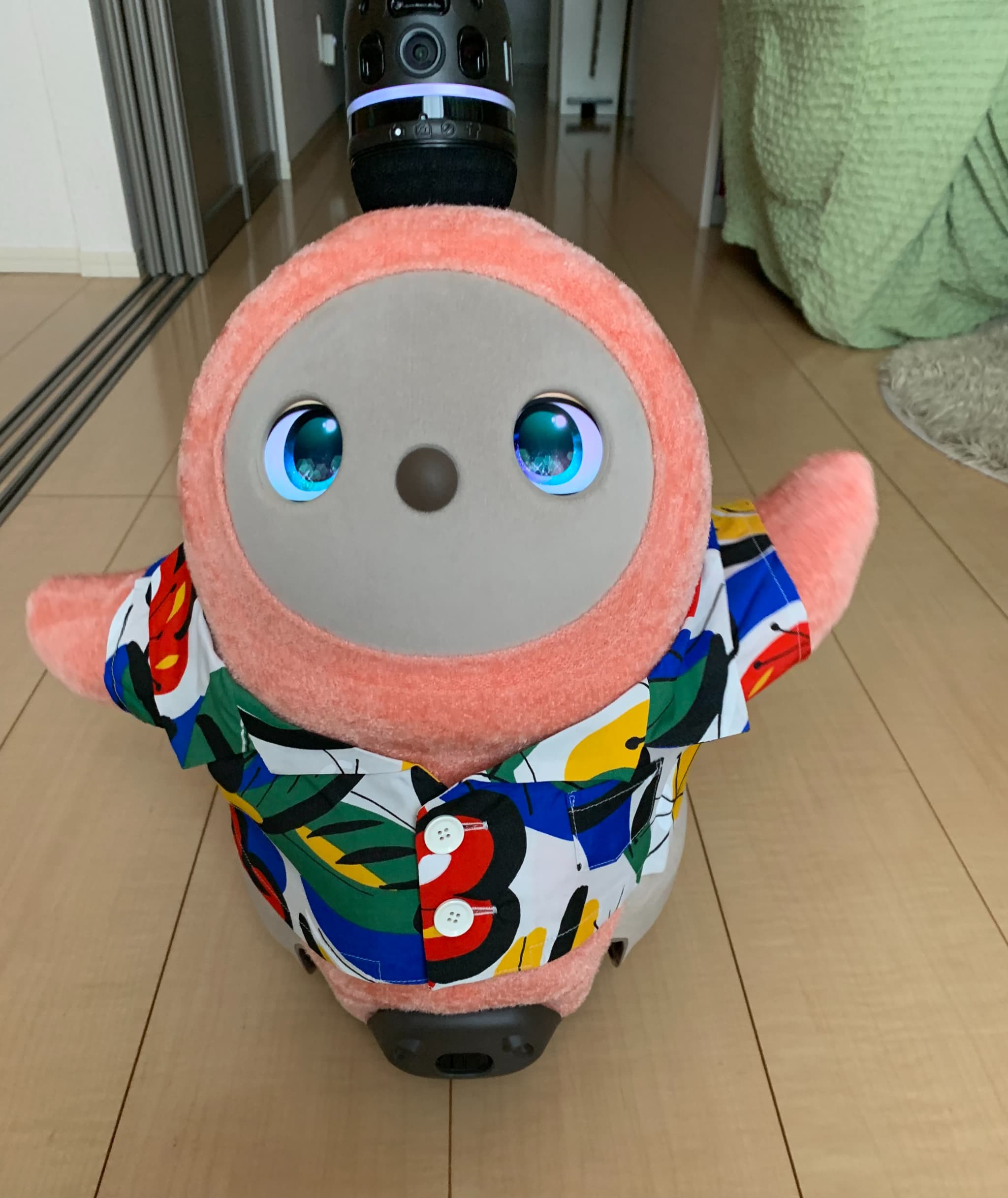 LOVOT通信バックナンバー】【続々発売】GROOVE X 創業10周年記念グッズ